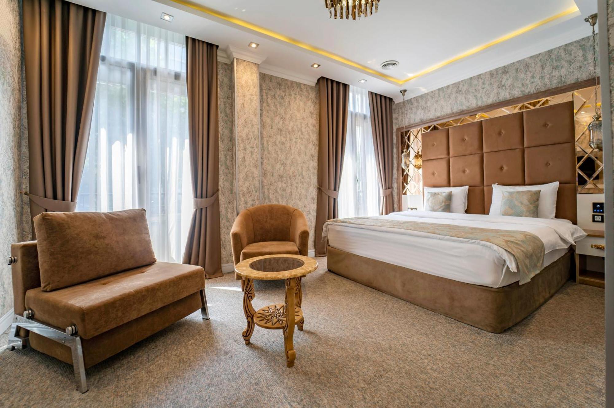 Hotel Aqua Freedom Tbilisi Ngoại thất bức ảnh