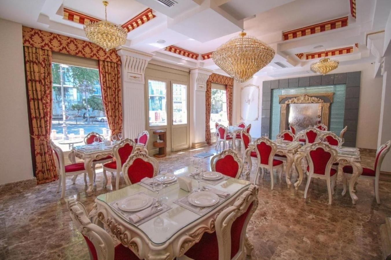 Hotel Aqua Freedom Tbilisi Ngoại thất bức ảnh